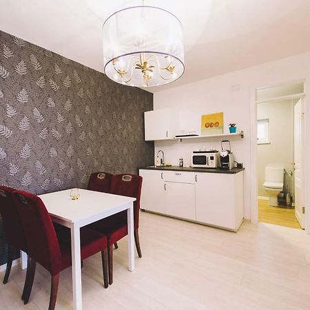 Derby Apart Hotel Алба Юлия Екстериор снимка