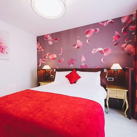 Derby Apart Hotel Алба Юлия Екстериор снимка