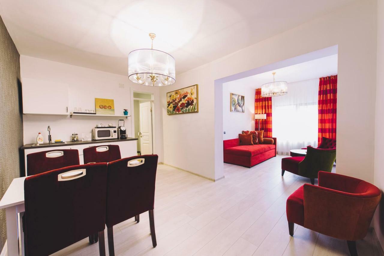 Derby Apart Hotel Алба Юлия Екстериор снимка