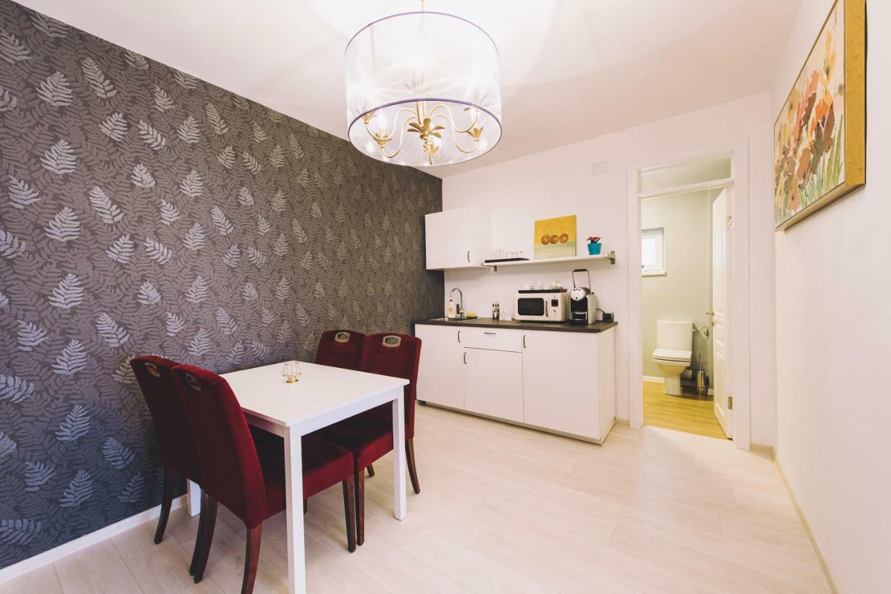 Derby Apart Hotel Алба Юлия Екстериор снимка