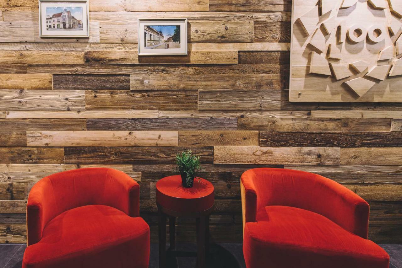 Derby Apart Hotel Алба Юлия Екстериор снимка